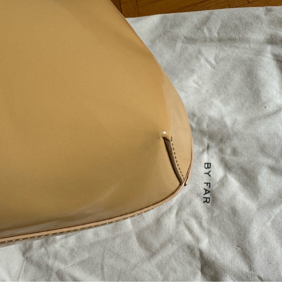 By far Amber Shoulder bag ๐ - Picture 5 of 6